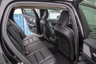 Volvo V60 B5 Cross Country Ultimate AWD Massagesitze Standheizung Schiebedach 360° B&W Head up Display - bilder 8