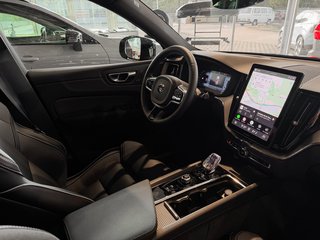 Volvo XC60 T8 Ultra Black Edition AWD Head up Display*Schiebedach*360°Kamera*Standheizung*ACC   Recharge Plug-In Hybrid - bilder 10
