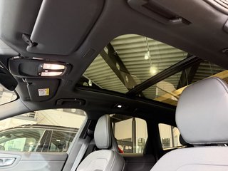 Volvo XC60 T8 Ultra Black Edition AWD Head up Display*Schiebedach*360°Kamera*Standheizung*ACC   Recharge Plug-In Hybrid - bilder 12
