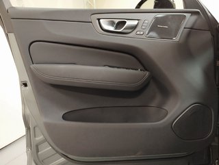 Volvo XC60 T6 Plus Dark AWD AHK*Head-up*Schiebedach*360° Recharge Plug-In Hybrid - bilder 10