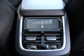 Volvo XC90 T8 R-Design AWD *Standheizung*ACC*Kamera*Navi*Aktives Fahrwerk*Park Assist Pilot - bilder 10