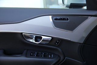 Volvo XC90 T8 R-Design AWD *Standheizung*ACC*Kamera*Navi*Aktives Fahrwerk*Park Assist Pilot - bilder 24