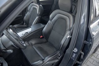 Volvo XC90 T8 R-Design AWD *Standheizung*ACC*Kamera*Navi*Aktives Fahrwerk*Park Assist Pilot - bilder 26