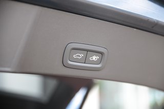 Volvo XC40 B4 Plus Dark Schiebedach*ACC*360°Kamera*BLIS*  2WD - bilder 10