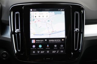 Volvo XC40 B4 Plus Dark Schiebedach*ACC*360°Kamera*BLIS*  2WD - bilder 15