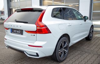 Volvo XC60 B4 R-Design AWD Standheizung*AHK*ACC R Design - bilder 6