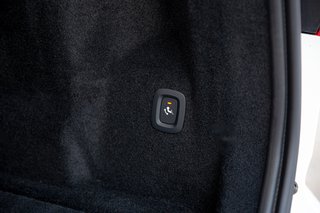 Volvo XC60 B4 R-Design AWD Standheizung*AHK*ACC R Design - bilder 8