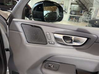 Volvo XC60 T8 Plus Dark AWD Standheizung*ACC*360°Kamera*Sitzheizung vorn&hinten*Lenkradheizung  Recharge Plug-In Hybrid - bilder 8