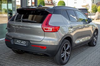 Volvo XC40 B4 R-Design ACC* Sitz-Komfort-Paket*Parkassistent-Paket R Design 2WD - foto 6