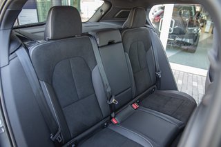 Volvo XC40 B4 R-Design ACC* Sitz-Komfort-Paket*Parkassistent-Paket R Design 2WD - foto 6