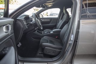 Volvo XC40 B4 R-Design ACC* Sitz-Komfort-Paket*Parkassistent-Paket R Design 2WD - foto 9