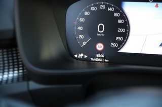 Volvo XC40 B4 R-Design ACC* Sitz-Komfort-Paket*Parkassistent-Paket R Design 2WD - foto 12