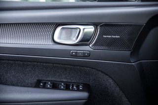 Volvo XC40 B4 R-Design ACC* Sitz-Komfort-Paket*Parkassistent-Paket R Design 2WD - foto 19