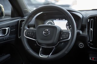 Volvo XC40 B4 R-Design ACC* Sitz-Komfort-Paket*Parkassistent-Paket R Design 2WD - foto 21