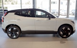 Volvo EX30 Ultra Ultra Extended Range Panoramadach*Standheizung*360°Kamera*Winter-Paket*Sitze vorn elektr.* On-Board-Lader 22 kW - bilder 7