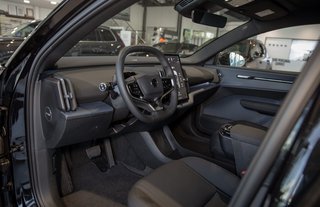 Volvo EX30 Ultra Black Edition Extended Range Winterpaket*Standheizung*Panoramadach*22 kW Onboarding Charger - foto 7