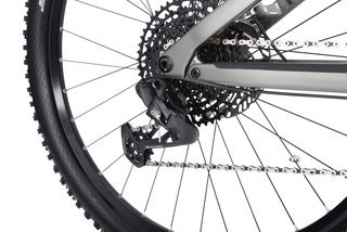 WALDBIKE Quercus E-MTB - CARBON FULLY Rockshox Pike Select Federgabel 140mm Federweg / SQlab Sattel / 4-Kolben Bremssattel von Magura / Rahmengröße: M-L - bilder 5