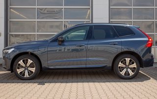 Volvo XC60 T6 Plus Dark Recharge AWD*Schiebedach*Standheizung*ACC*360°Kamera   Plug-In Hybrid AWD - bilder 2