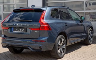 Volvo XC60 T6 Plus Dark Recharge AWD*Schiebedach*Standheizung*ACC*360°Kamera   Plug-In Hybrid AWD - bilder 5