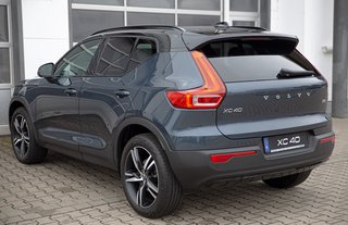 Volvo XC40 T3 R-Design Schiebedach*ACC*360°Kamera*Navi*Sitzheizung Volvo T3 Schiebedach ACC 360°Kamera Navi SHZ - bilder 6