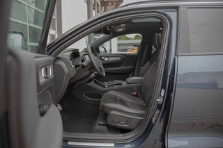 Volvo XC40 T3 R-Design Schiebedach*ACC*360°Kamera*Navi*Sitzheizung Volvo T3 Schiebedach ACC 360°Kamera Navi SHZ - bilder 11