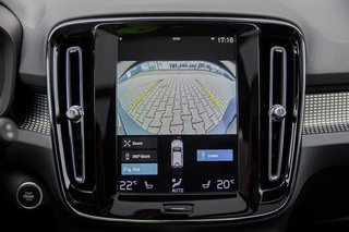 Volvo XC40 T3 R-Design Schiebedach*ACC*360°Kamera*Navi*Sitzheizung Volvo T3 Schiebedach ACC 360°Kamera Navi SHZ - bilder 15