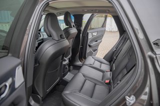 Volvo XC60 T8 Ultra Dark AWD AHK*SHD*Standheizung*ACC*Luftfahrwerk  Recharge Plug-In Hybrid - bilder 5