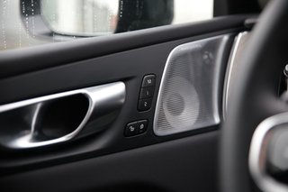 Volvo XC60 T8 Ultra Dark AWD AHK*SHD*Standheizung*ACC*Luftfahrwerk  Recharge Plug-In Hybrid - bilder 18