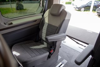 Volkswagen T7 Style lang 2.0 TDI Anhängerkupplung*ACC/Travel Assist*Rückfahrkamera*Navigationssystem* - bilder 9