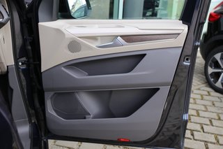Volkswagen T7 Style lang 2.0 TDI Anhängerkupplung*ACC/Travel Assist*Rückfahrkamera*Navigationssystem* - bilder 12