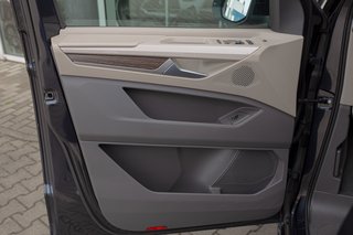 Volkswagen T7 Style lang 2.0 TDI Anhängerkupplung*ACC/Travel Assist*Rückfahrkamera*Navigationssystem* - bilder 18
