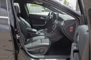 Mercedes-Benz A 180 BlueEfficiency*Schiebedach*Navigationssystem*Sitzheizung - foto 9