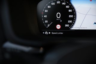 Volvo V60 T6 AWD Inscription AHK*Schiebedach*360°ACC* - foto 24