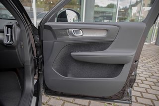 Volvo XC40 T4 Inscription Schiebedach*ACC*360°*Leder*Blis*  2WD - bilder 8