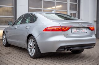 Jaguar XF Prestige 20d Sitzheizung*Tempomat*Navigationssystem*Rückfahrkamera*Totwinkel - foto 6