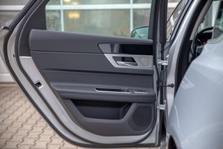 Jaguar XF Prestige 20d Sitzheizung*Tempomat*Navigationssystem*Rückfahrkamera*Totwinkel - foto 7