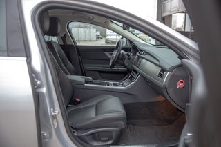 Jaguar XF Prestige 20d Sitzheizung*Tempomat*Navigationssystem*Rückfahrkamera*Totwinkel - foto 10