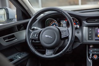 Jaguar XF Prestige 20d Sitzheizung*Tempomat*Navigationssystem*Rückfahrkamera*Totwinkel - foto 15