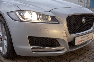 Jaguar XF Prestige 20d Sitzheizung*Tempomat*Navigationssystem*Rückfahrkamera*Totwinkel - foto 27