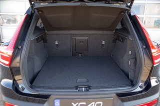 Volvo XC40 T3 Momentum Pro AHK*Navi*Totwinkel*8-Fach*ACC 2WD - foto 9