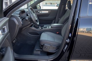 Volvo XC40 T3 Momentum Pro AHK*Navi*Totwinkel*8-Fach*ACC 2WD - foto 22