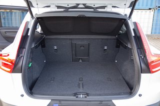 Volvo XC40 B4 Plus Dark 2WD 360°Kamera Schiebedach - bilder 9