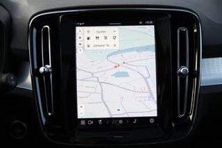 Volvo XC40 B4 Plus Dark 2WD 360°Kamera Schiebedach - bilder 8