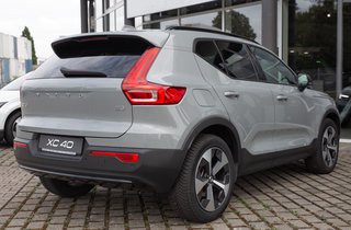 Volvo XC40 B3 Plus Dark Anhängerkupplung*ACC*Sitze vorn elektr.*Rückfahrkamera*Sitzheizung*Lenkradheizung 2WD - bilder 4