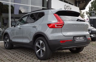 Volvo XC40 B3 Plus Dark Anhängerkupplung*ACC*Sitze vorn elektr.*Rückfahrkamera*Sitzheizung*Lenkradheizung 2WD - bilder 5