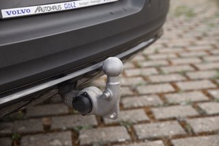 Volvo XC40 B3 Plus Dark Anhängerkupplung*ACC*Sitze vorn elektr.*Rückfahrkamera*Sitzheizung*Lenkradheizung 2WD - bilder 7