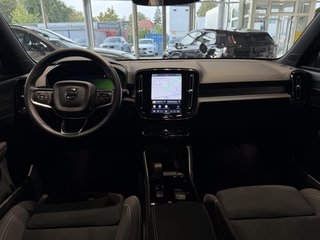 Volvo EX40 185 kWSingle Motor Extended Range Ultra Black Edition Standheizung*AHK*Schiebedach*360°Kamera*BLIS - bilder 11