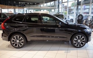Volvo XC60 B5 Plus Dark AWD Schiebedach*AHK*ACC*360°*Sitzheizung - bilder 3