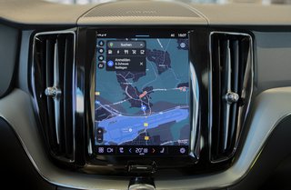 Volvo XC60 T6 Plus Bright AWD Schiebedach*ACC*AHK*Standheizung.*  Recharge Plug-In Hybrid - bilder 12