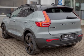 Volvo EX40 Single Motor Extended Range RWD Ultra Black Edition AHK*Schiebedach*Standheizung - bilder 4